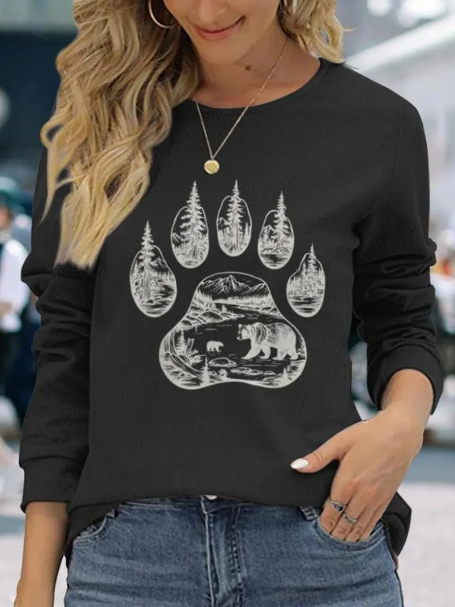 Bear Paw Forest Nature Printed T-Shirt