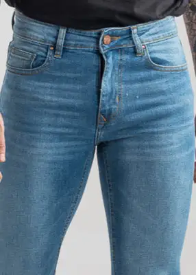 Relaxed Straight-Leg Jeans