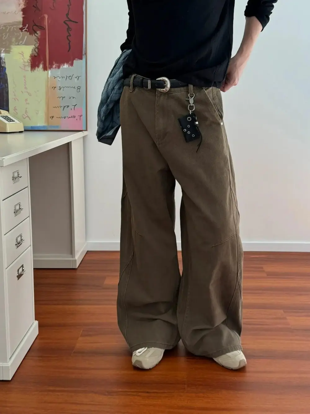 Wide Leg Clean Jeans