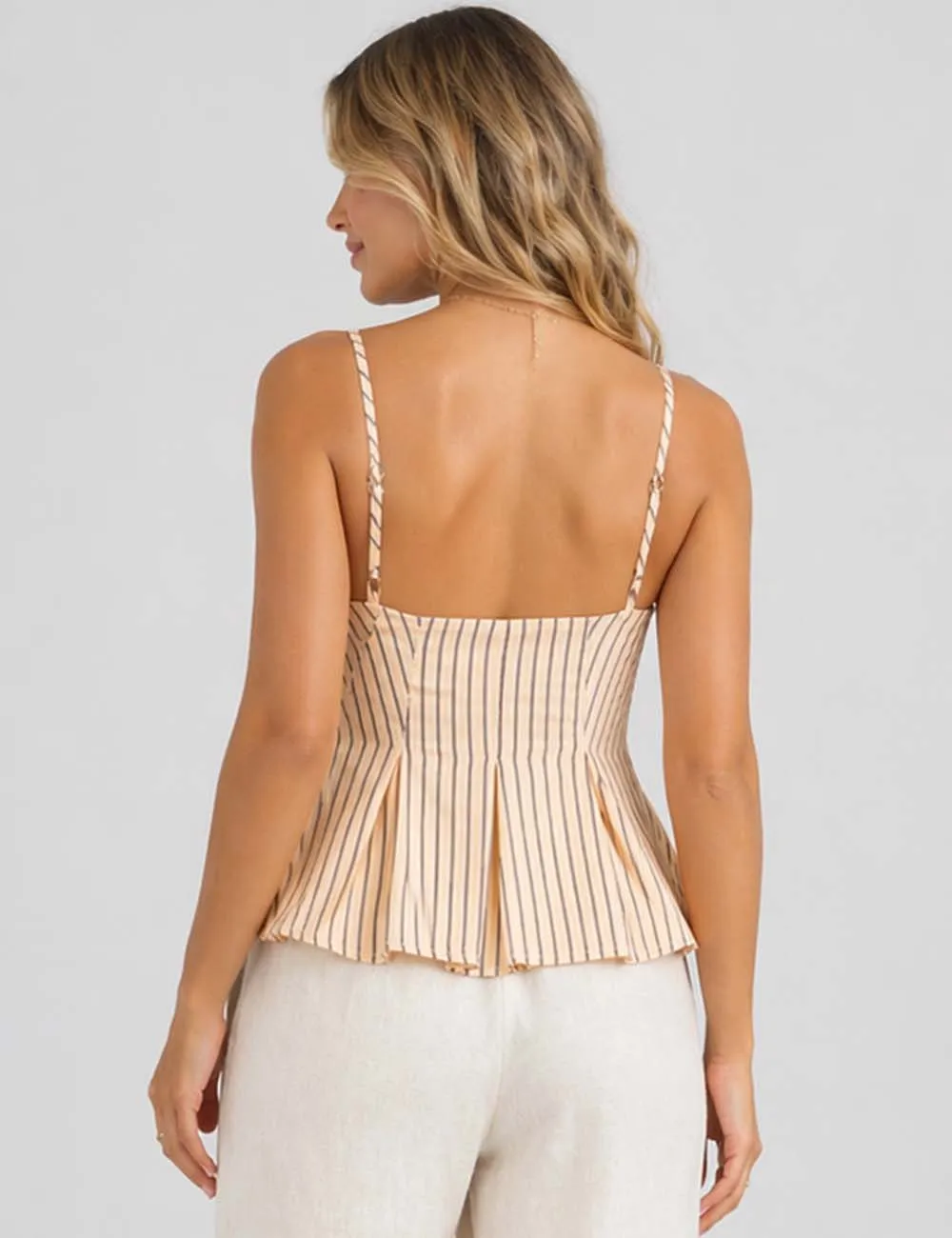 Chic Spaghetti Strap Button Front Peplum Cami Top