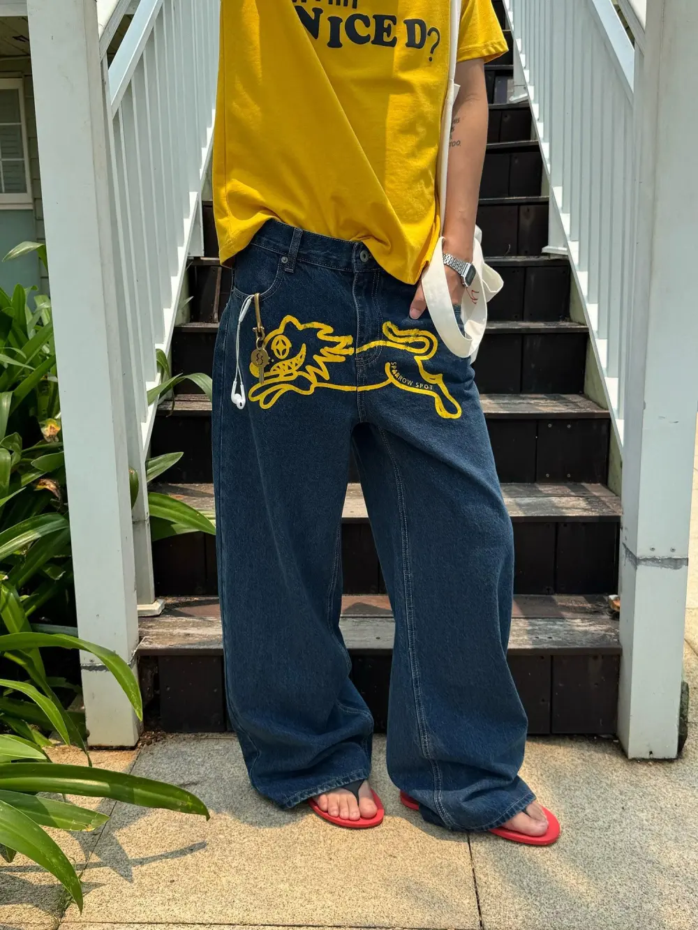 Printed Loose Fit Jeans
