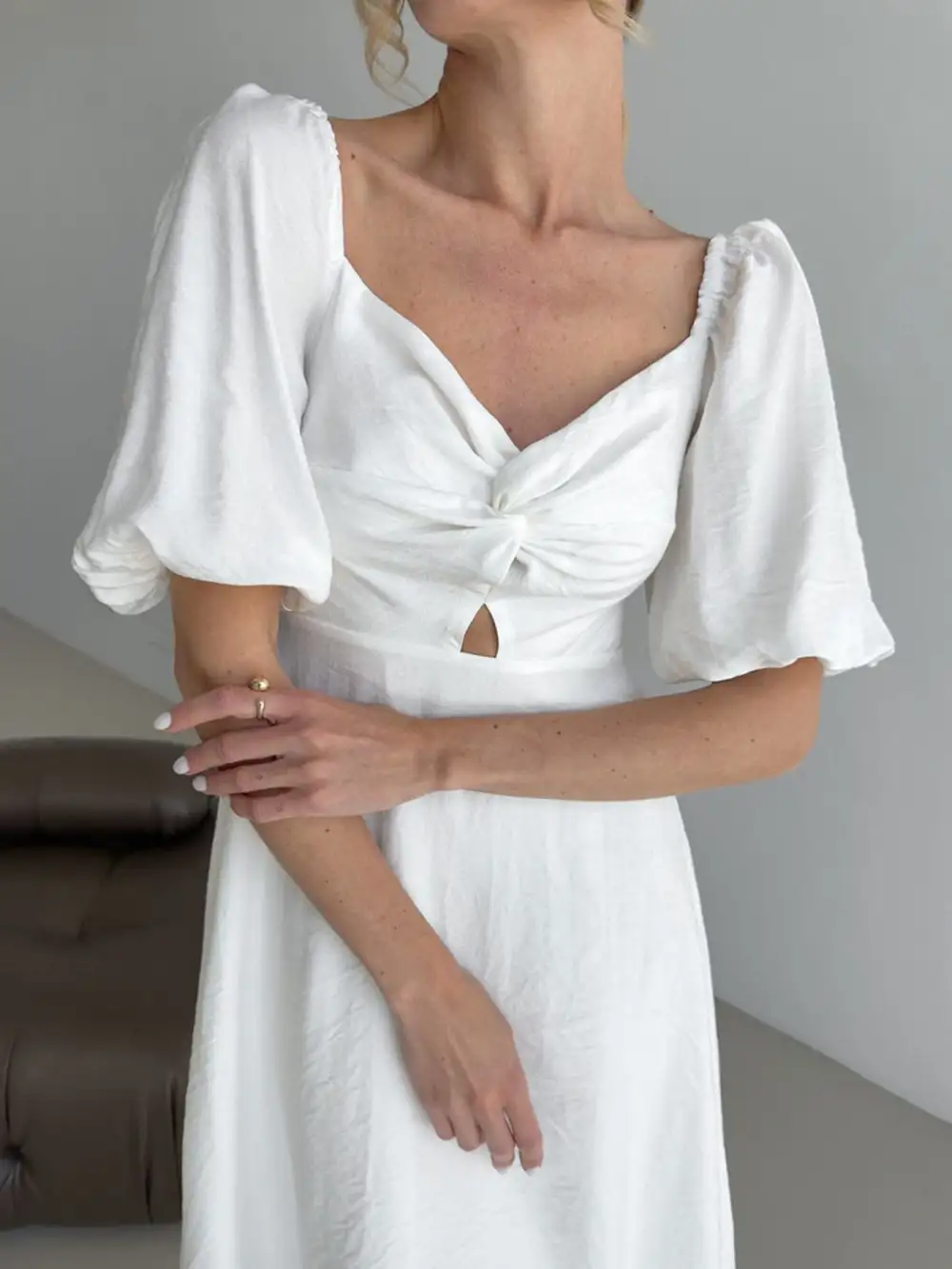 Gathered Detail Puff Sleeve Midi Dress