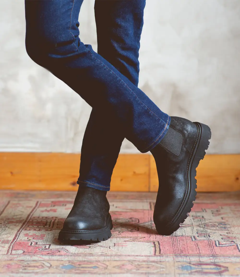 Platform Lightweight Chelsea Boots