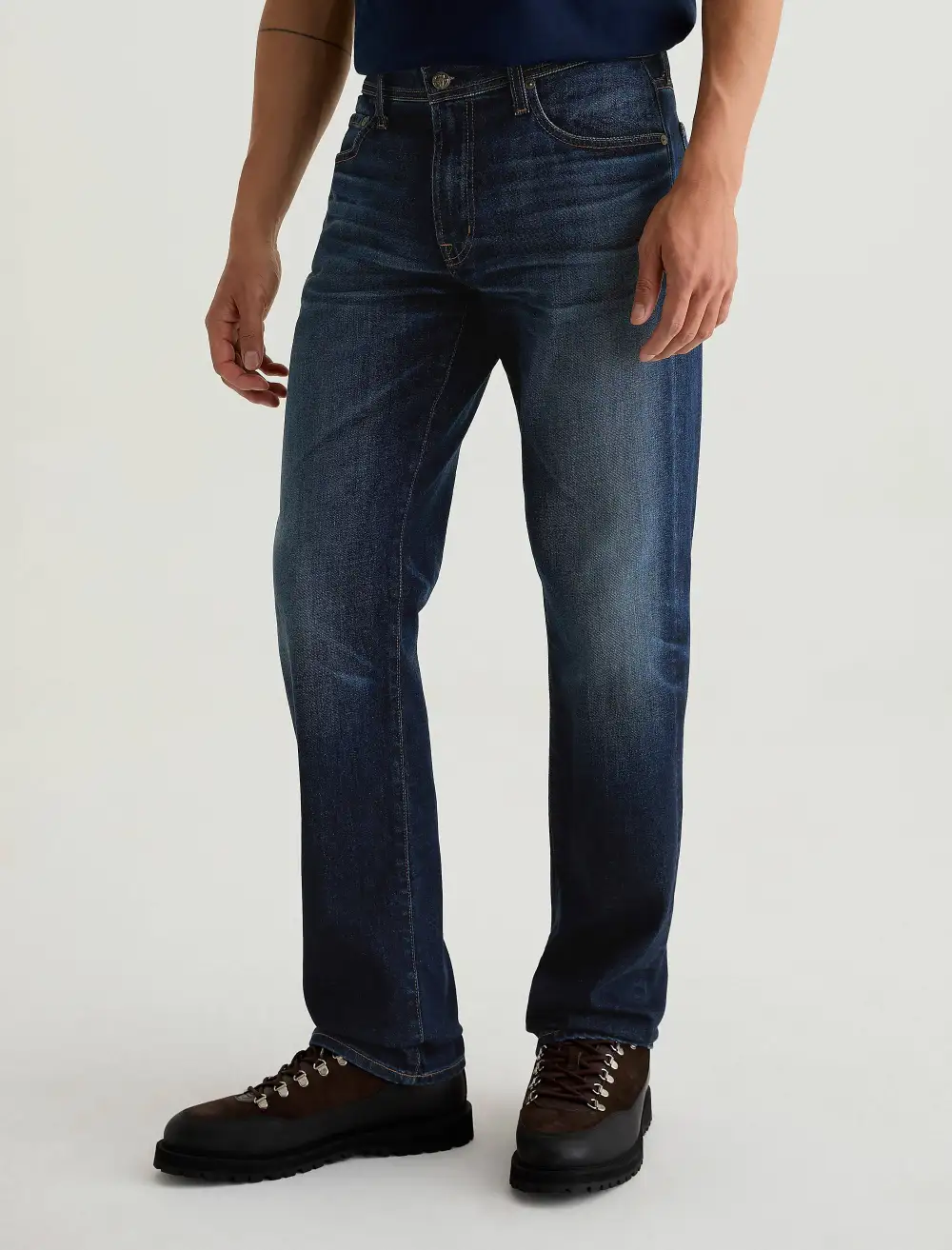 Men's Relaxed Tapered Zip Fly Comfort Stretch Jeans