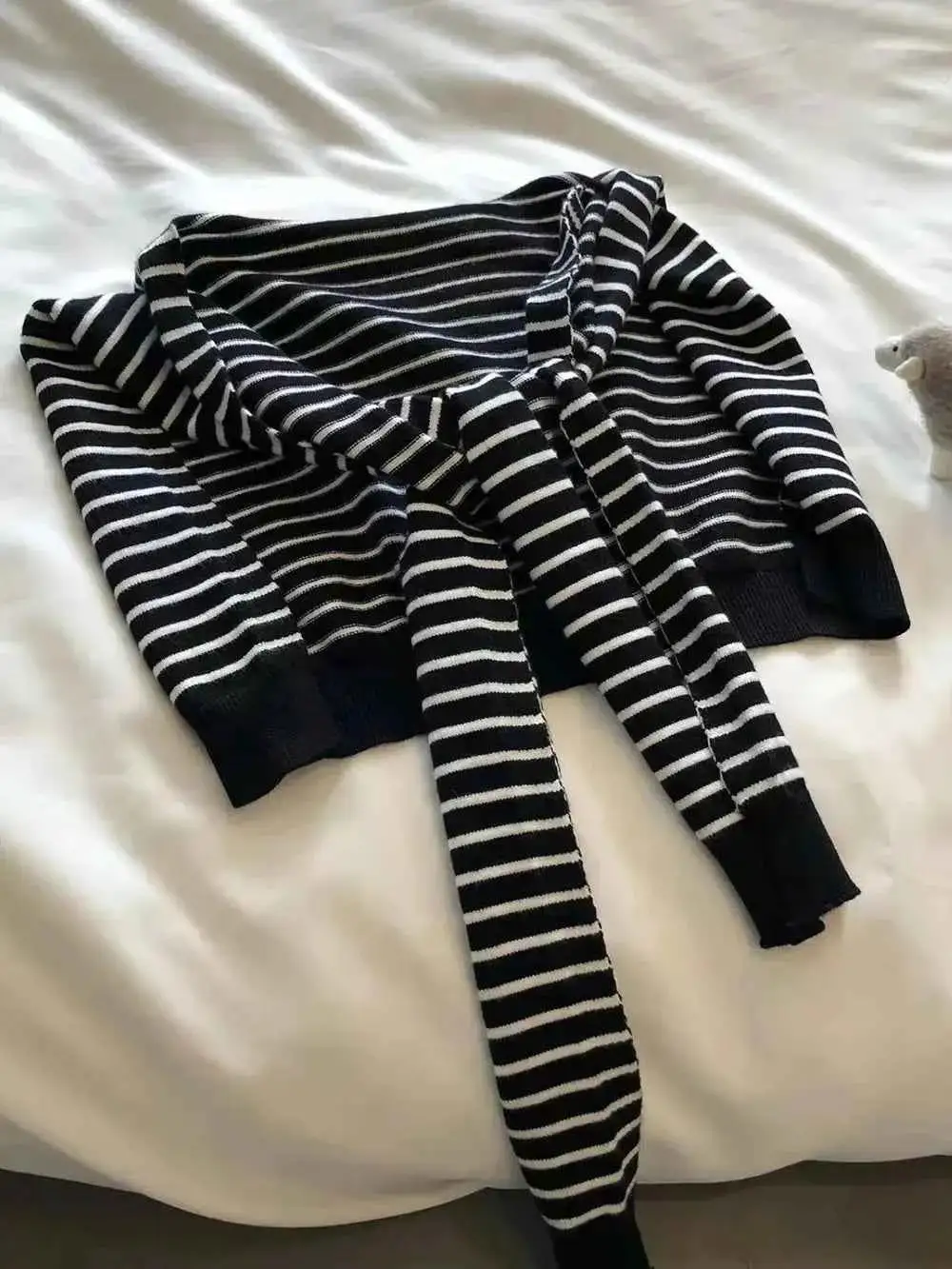Striped Contrast Knit Scarf