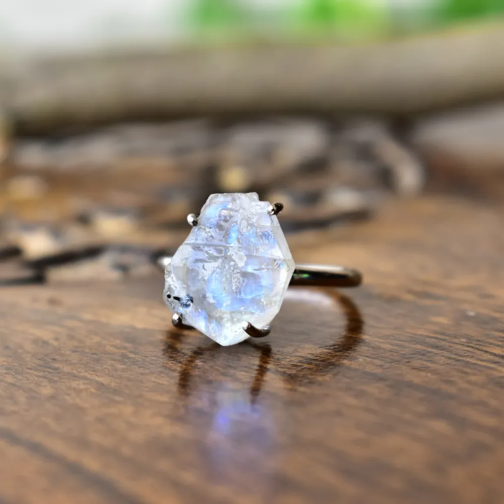Artful Celestial Moonstone Ring