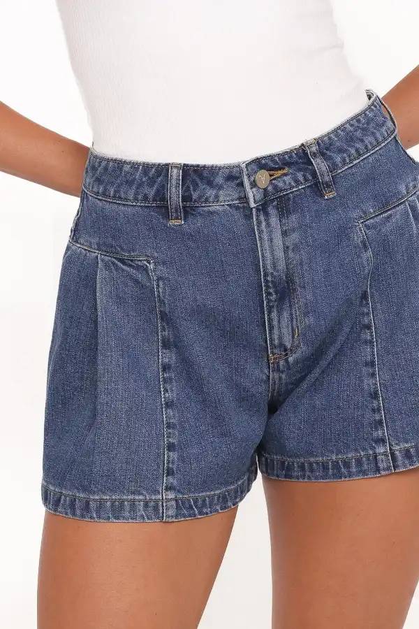 Denim High Waist Pleated Casual Shorts