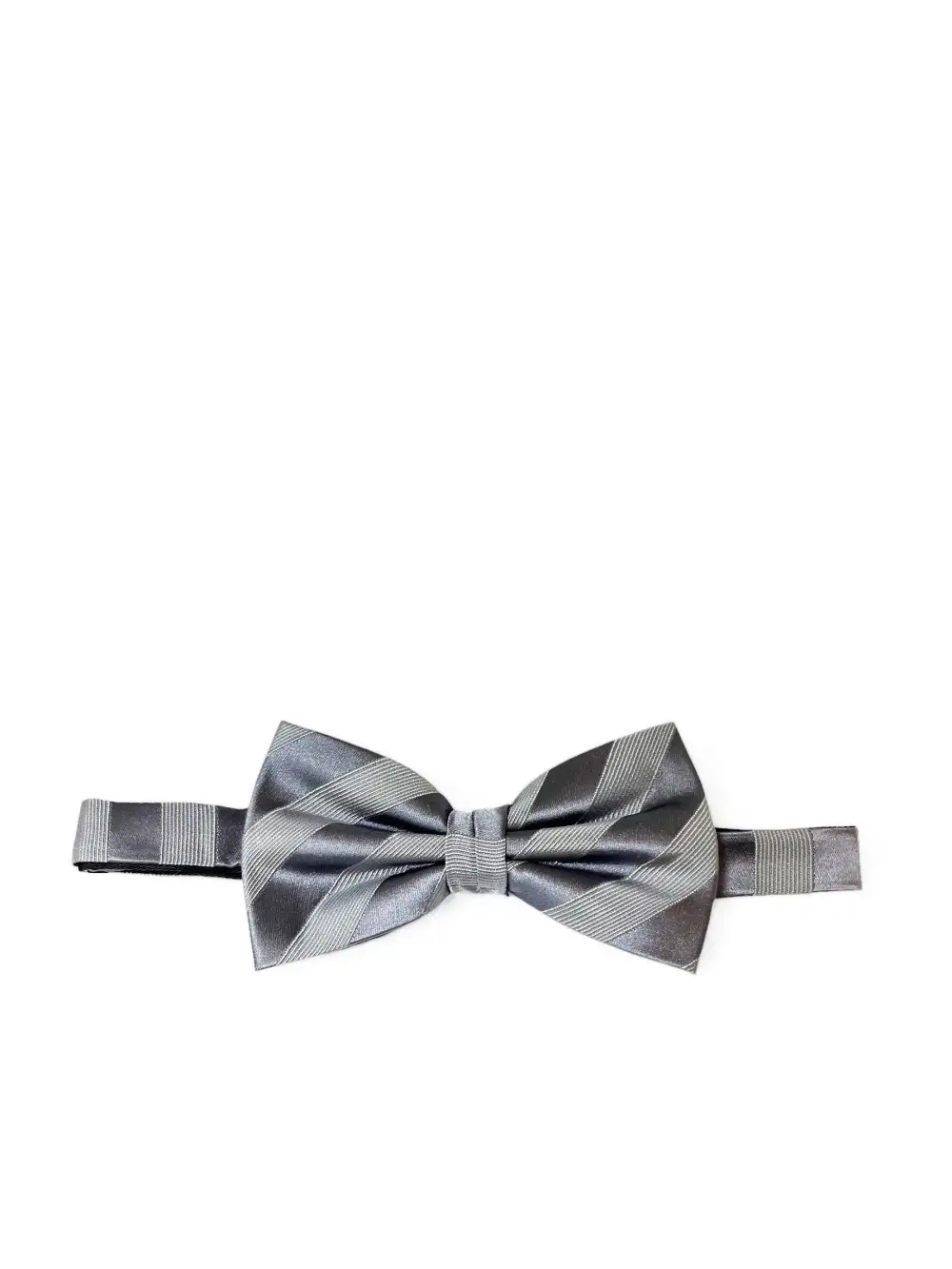 Well-Dressed Solid Silk Bow Tie