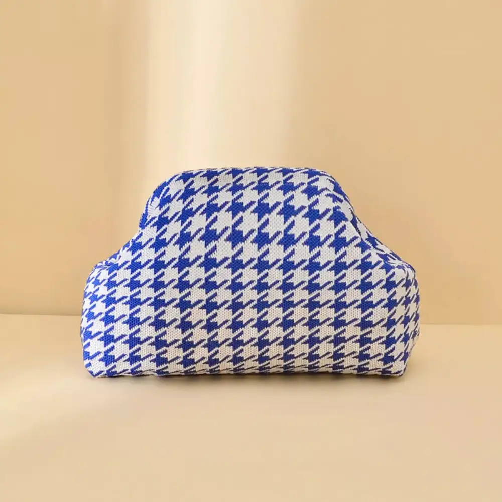 Portable Contrast Knit Clutch