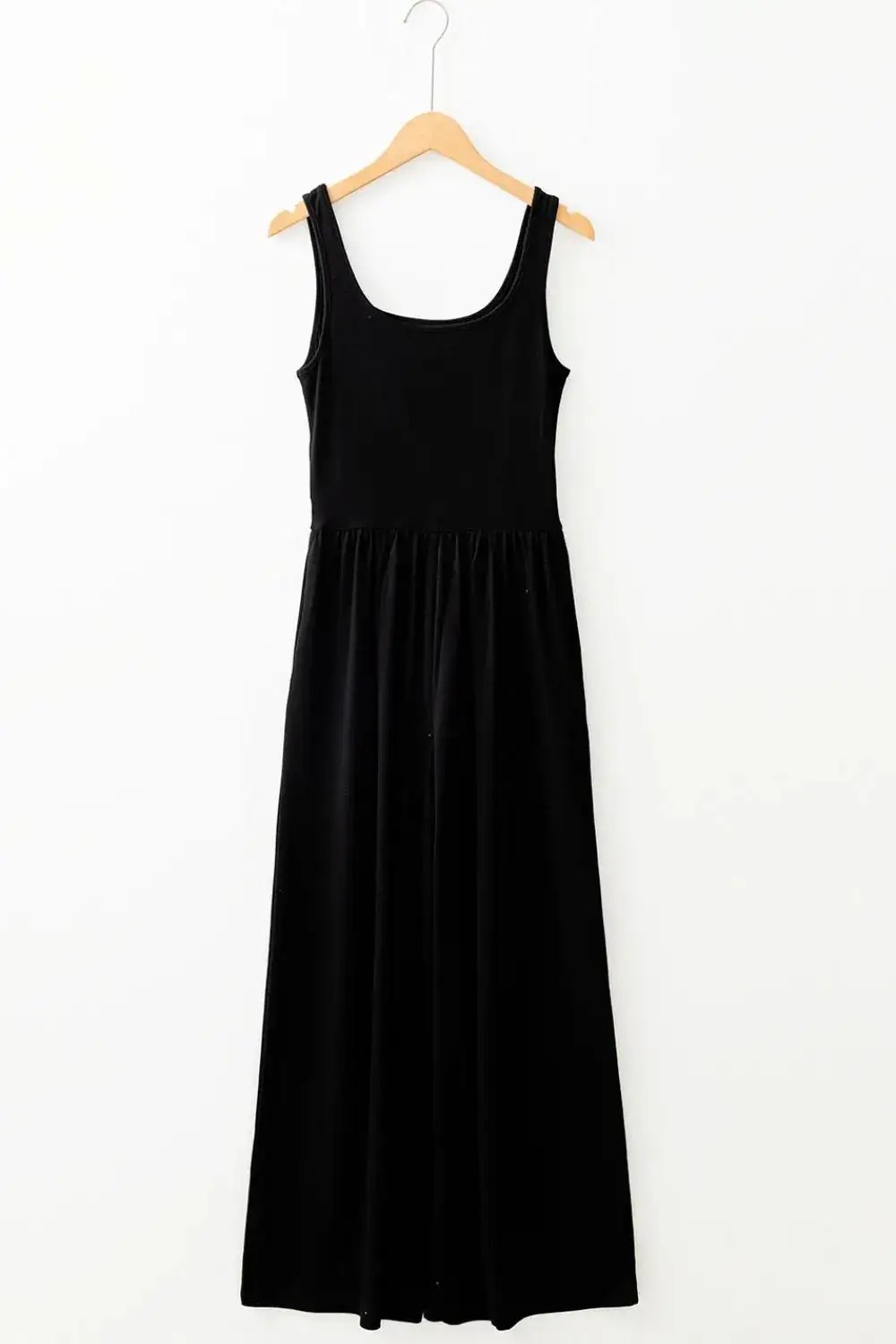 Panel Detail Scoop Neck Wide Strap Accessory