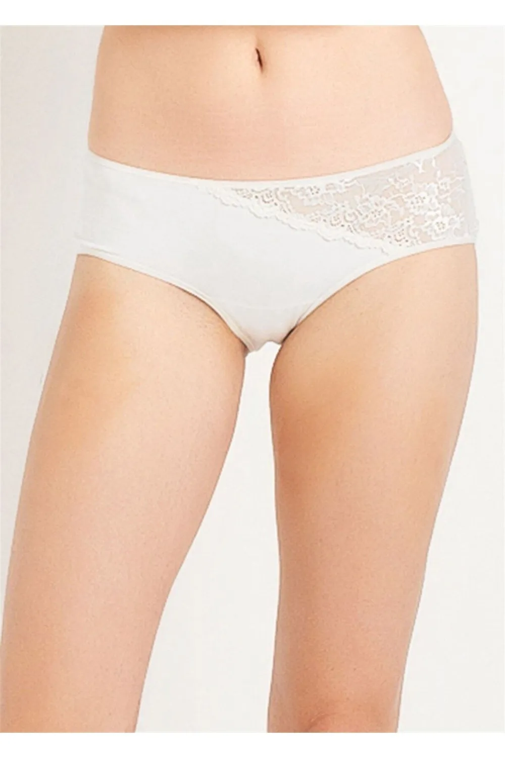 Refined Lace Comfort Everyday Panties