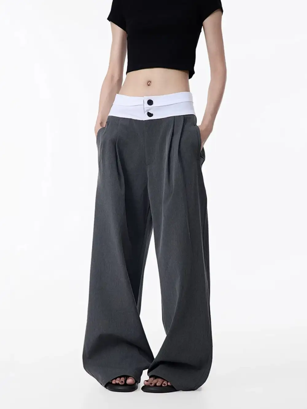 Street-Style Wide-Leg Pants