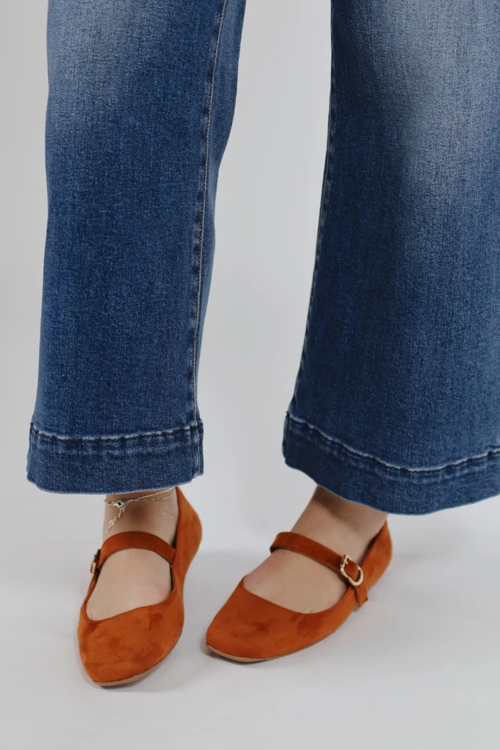 Vintage Inspired Suede Ballet Flats