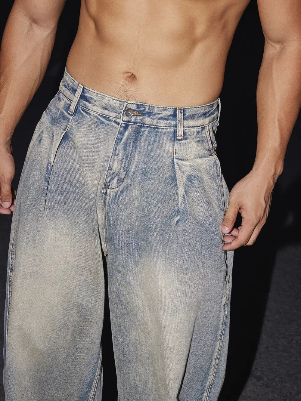 Wide-Leg Jeans