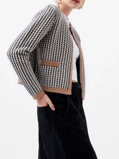 Stylish Textured Crewneck Cardigan