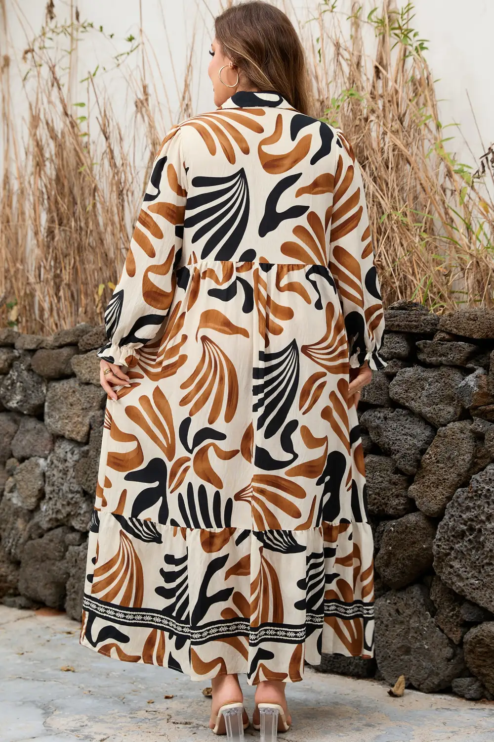 Plus Fit Abstract Print Contrast Collar Split Neck Shift Long Dress