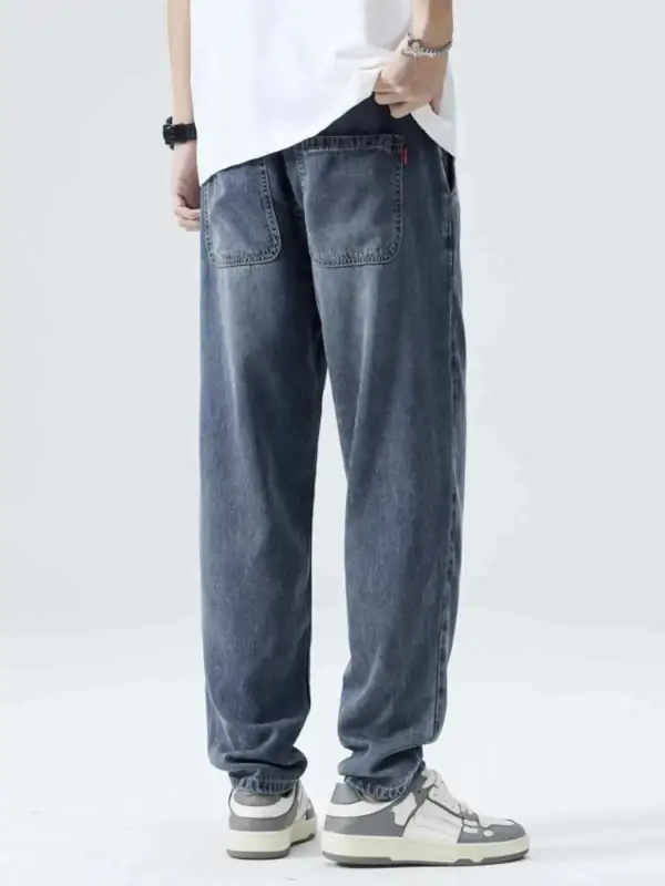 Everyday Loose Fit Jeans