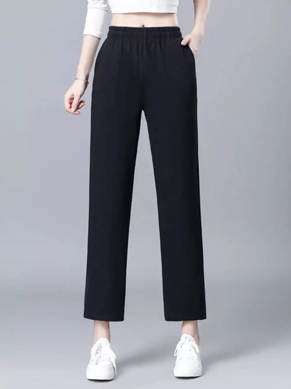 Loose Fit Elastic Waist Pocketed Casual Pants