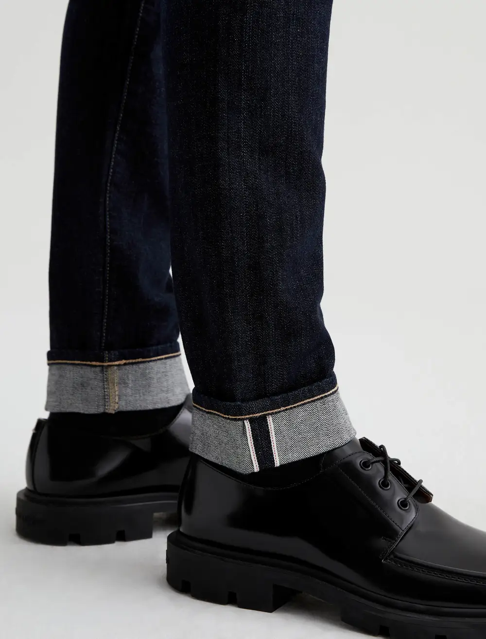 Men's Modern Slim Selvedge Twill Jeans