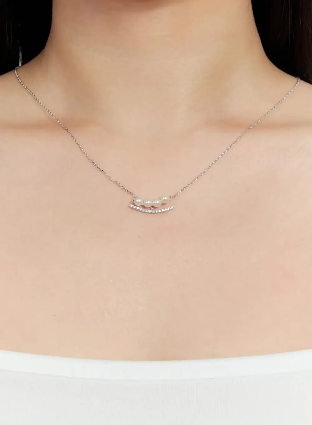 Pearl Nest Necklace