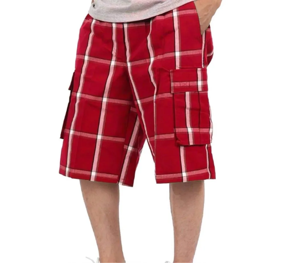 Men's Travel Cargo Shorts with a Comfort Waist for Travel and Leisure