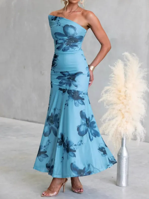 Structured Shape Floral Printed Ruched Maxi Dress