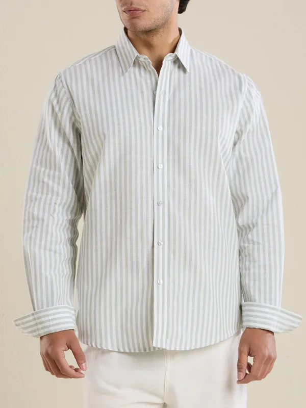 Pinstripe Striped Slim Fit Men's Formal Shirt