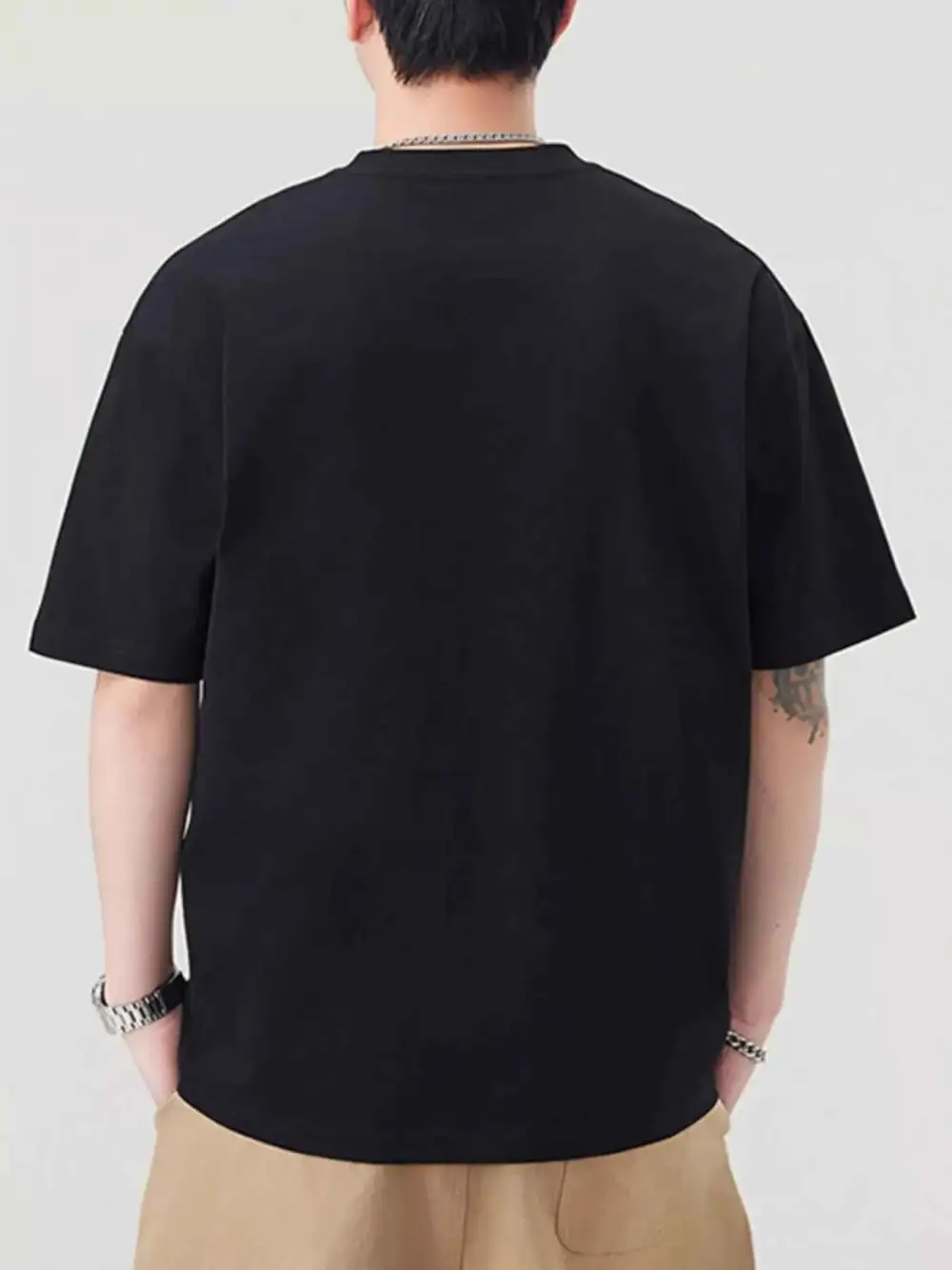 Round Neck Letter Graphic T-Shirt