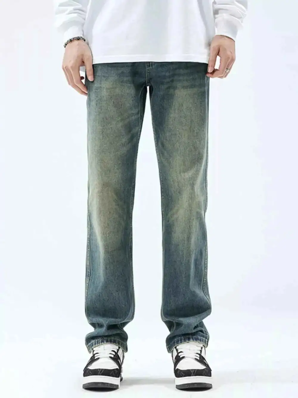 Everyday Washed Straight Leg Jeans
