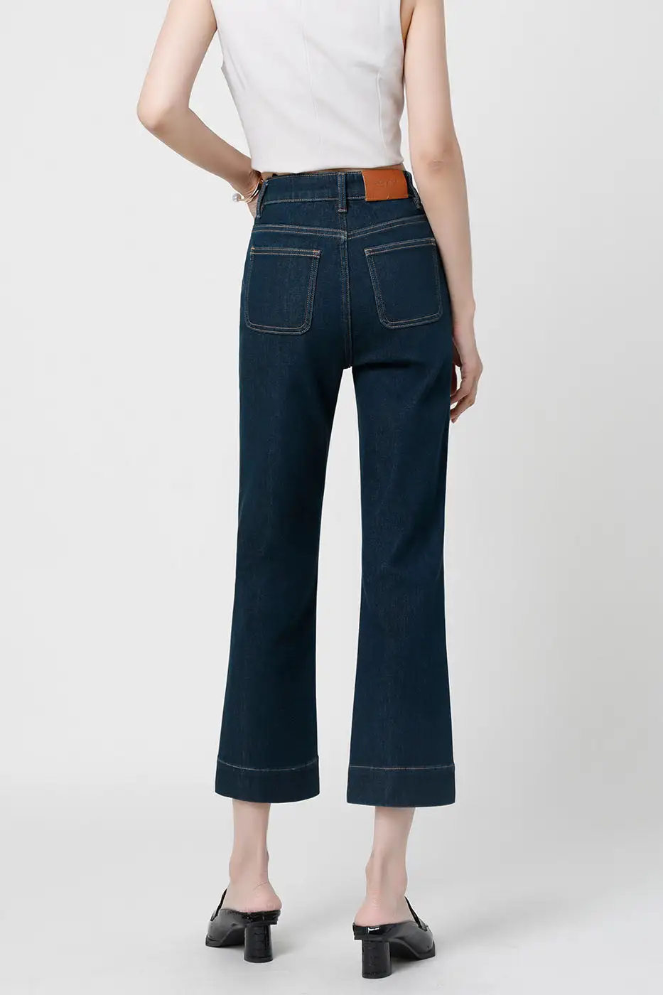 Cropped Flared Classic Jeans