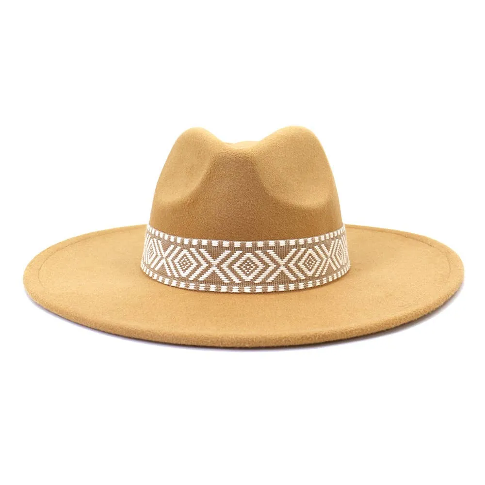 Big Brim Peach Heart Top Aztec Pattern Belt Jazz Hat