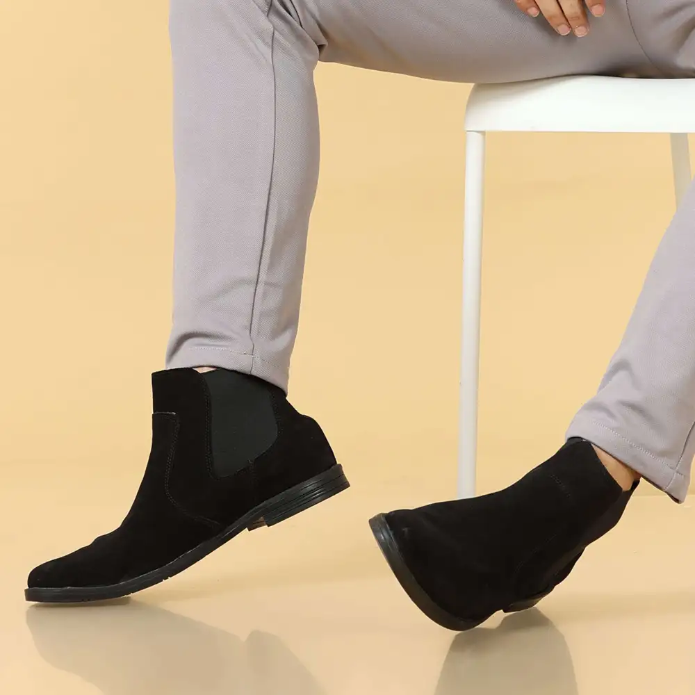 Men's Country Inspired Leather Chelsea Boots