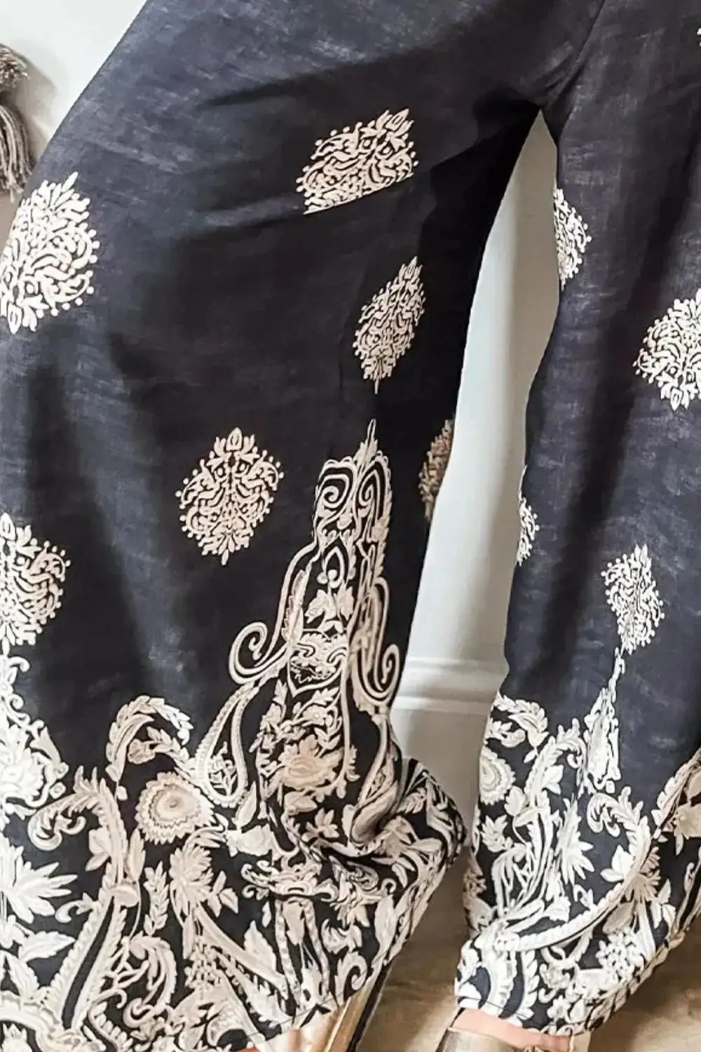 Wide Leg Printed Drawstring Everyday Pants