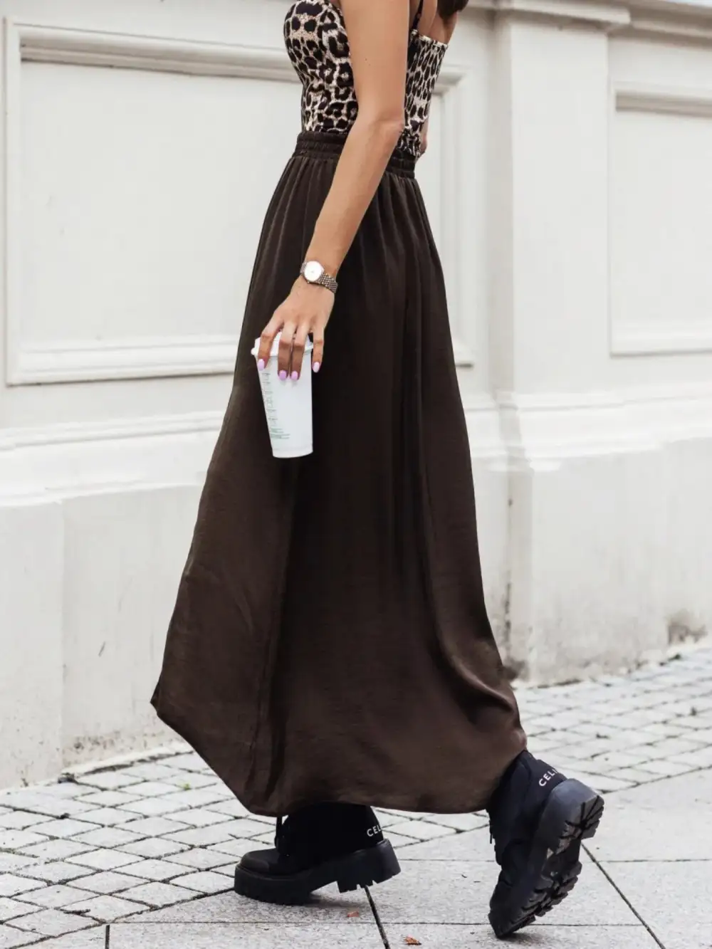 Open Elastic Waistband Skirt