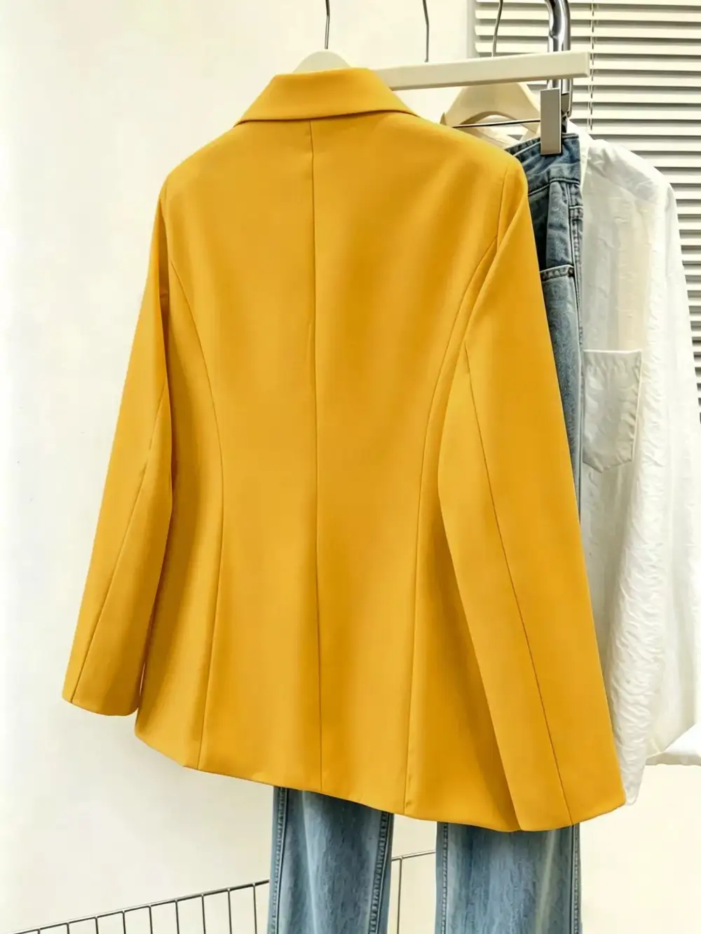 Refined Single-Breasted Lapel-Collar Blazer