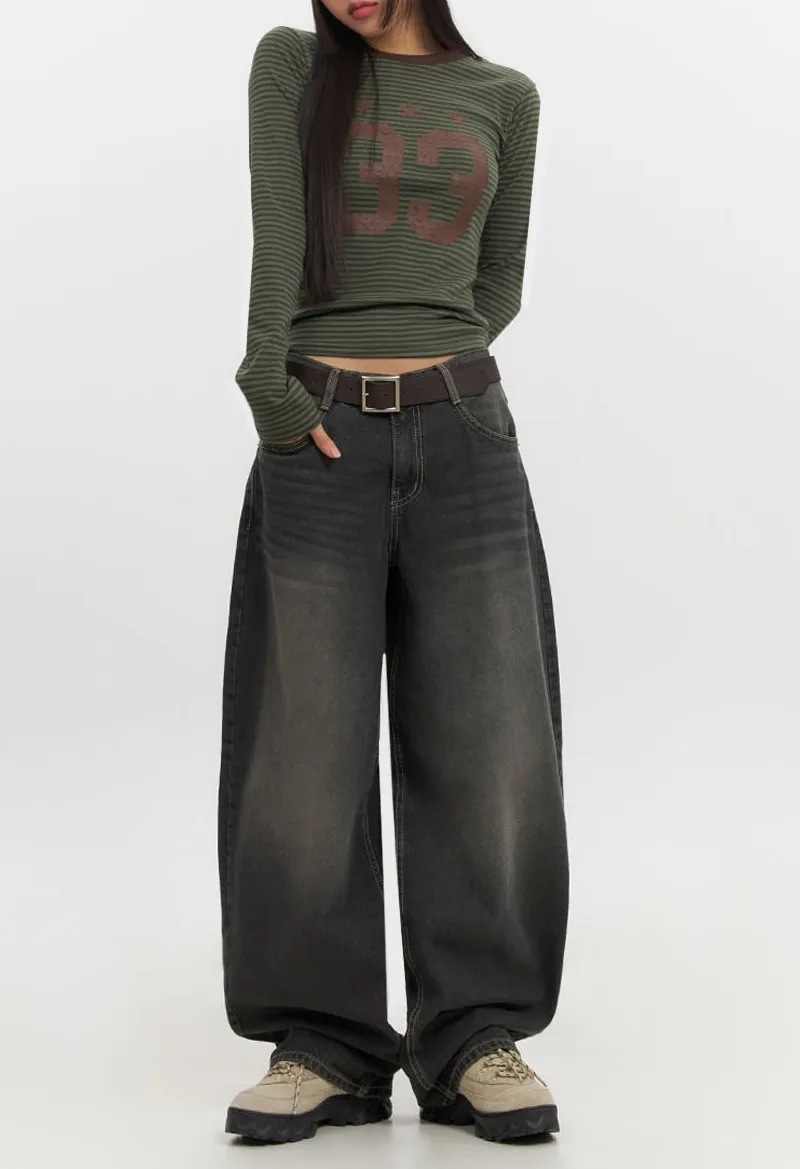 Washed Wide-Leg Baggy Jeans