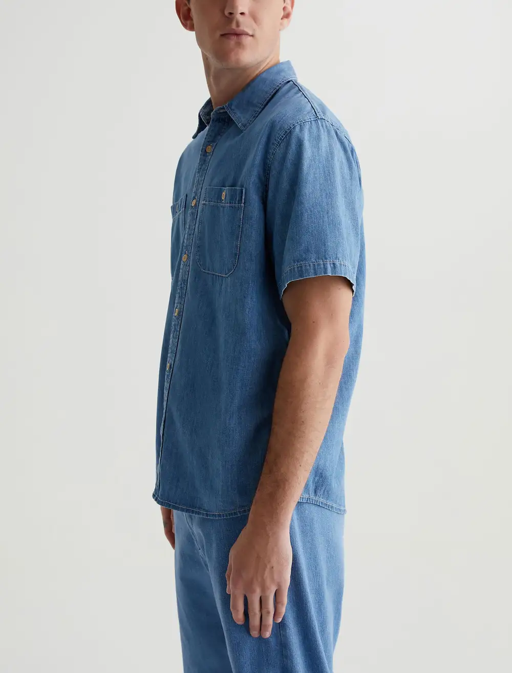 Men's Short Sleeve Denim Shirt