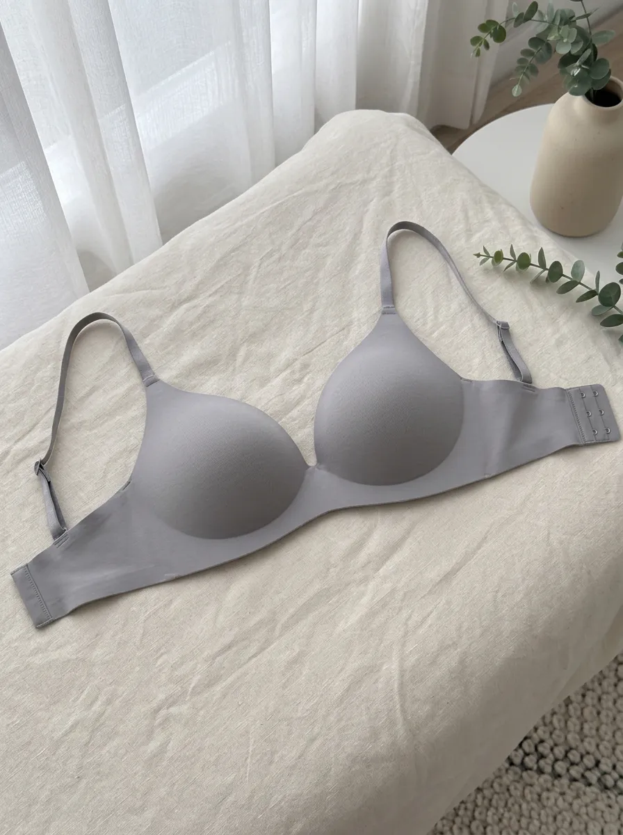 Women's Minimalist Solid Grey Seamless Padded Bra