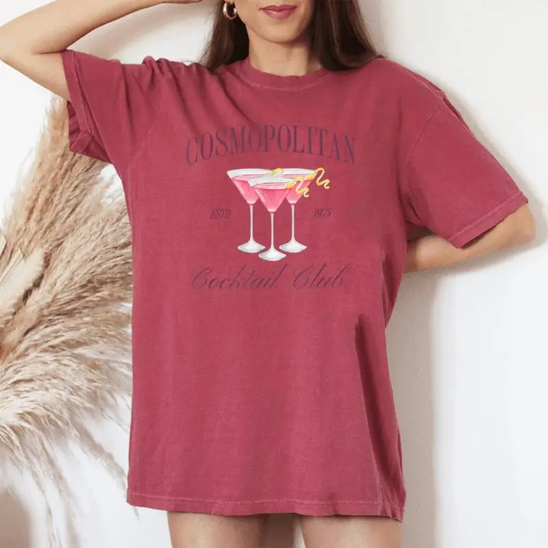 Cosmopolitan Cocktail Club Girl Luxury Bachelorette Drinking Women's Oversized Comfort T-shirt
