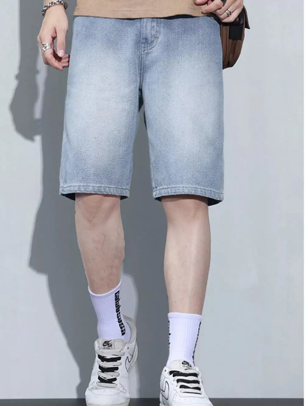 Men's Vintage Wash Relaxed Fit Denim Shorts
