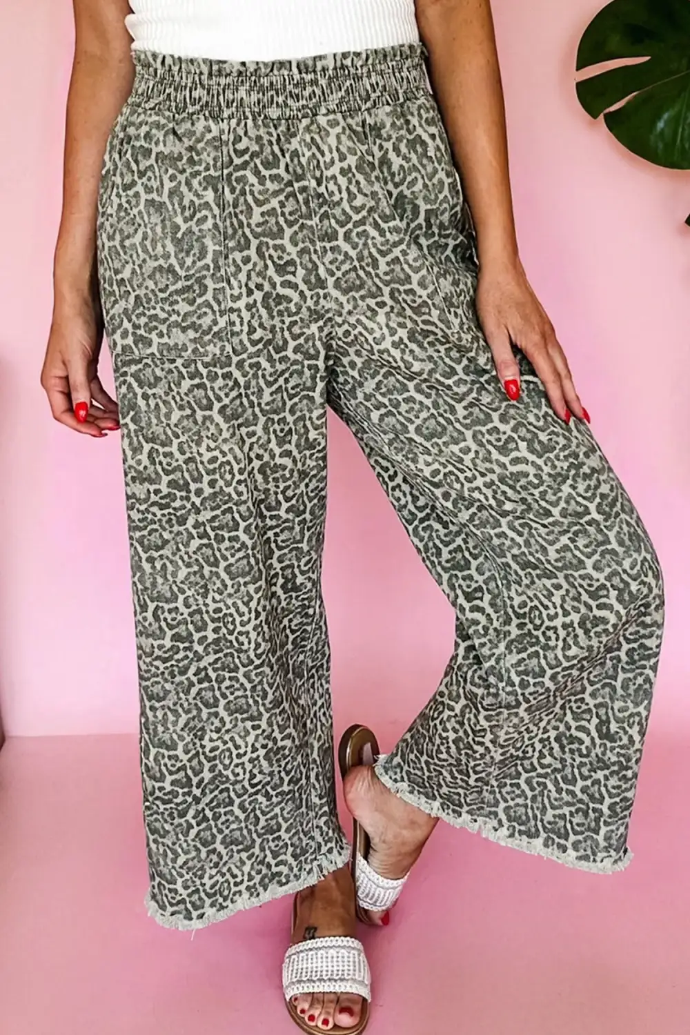 Women's Leopard Print Raw Hem Elastic Waist Loose Pull On Jeans