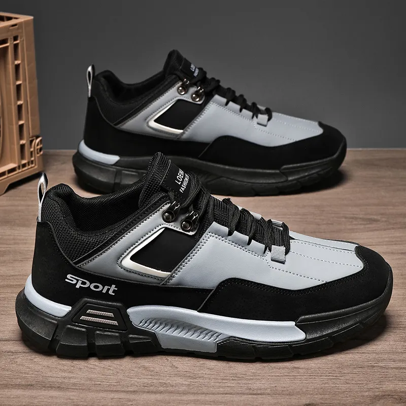 Men's Roomy Toe Trail Shoes