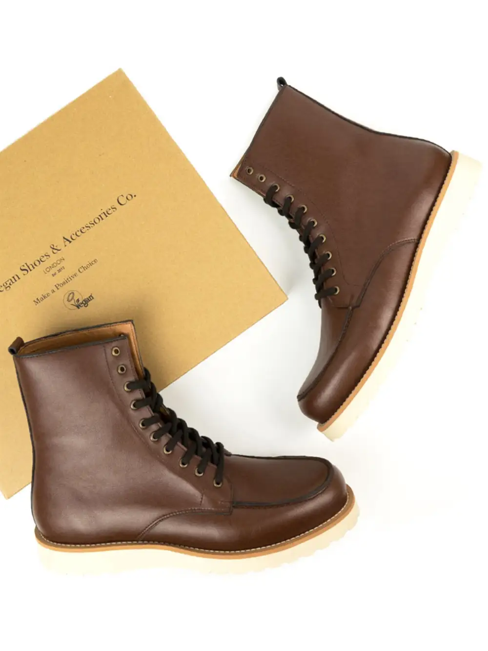 Men's Clean Modern Water Resistant Vegan Leather Everyday Boots