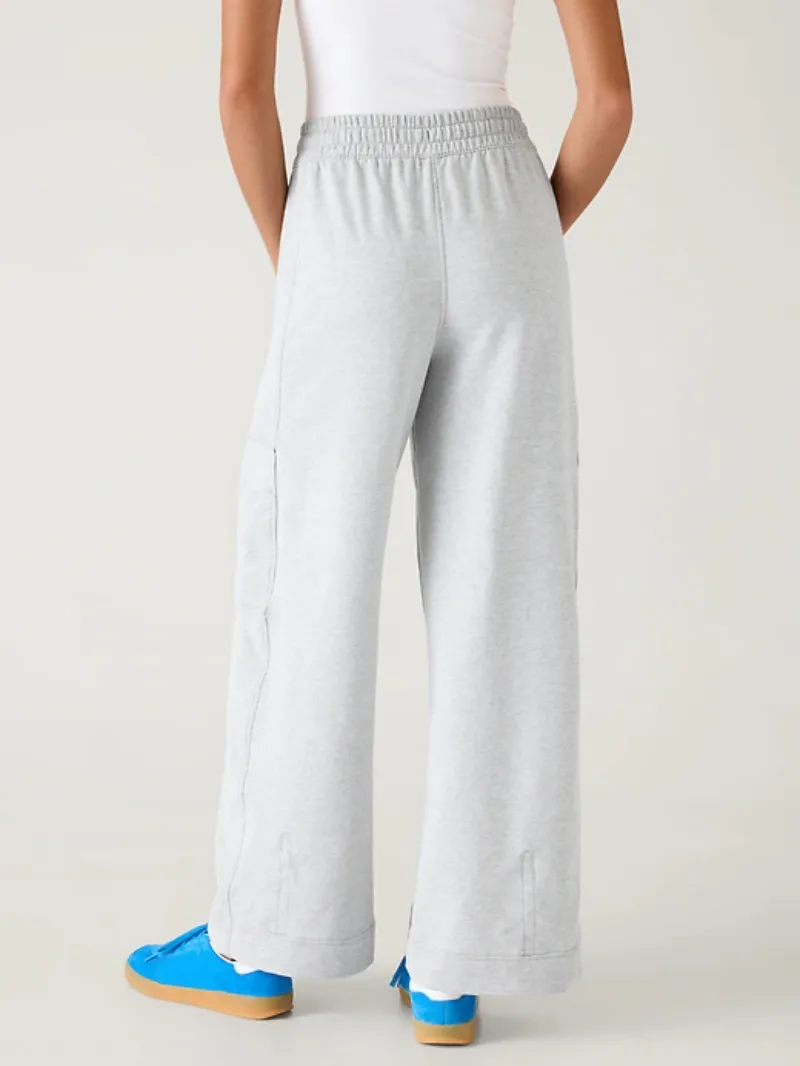 Wide-Leg Cargo Pants For Edgy Casual Style