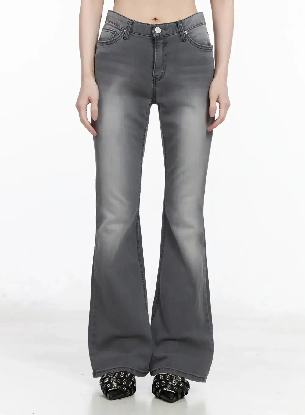 Pocketed Slim Fit Bootcut Jeans