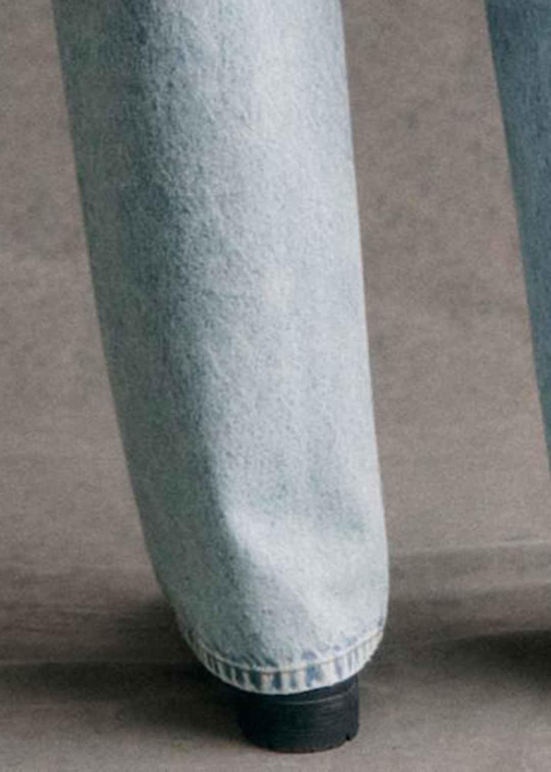 High-Rise Straight-Leg Loose Jeans