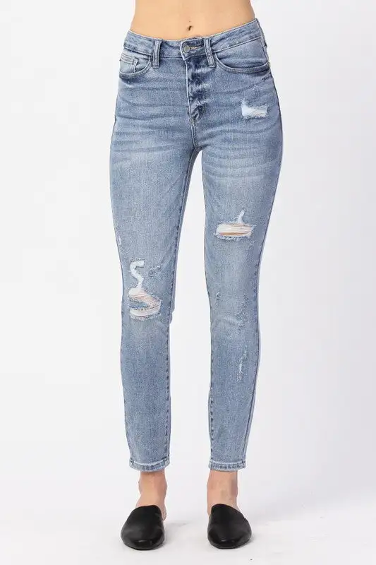 Distressed Skinny Jeans