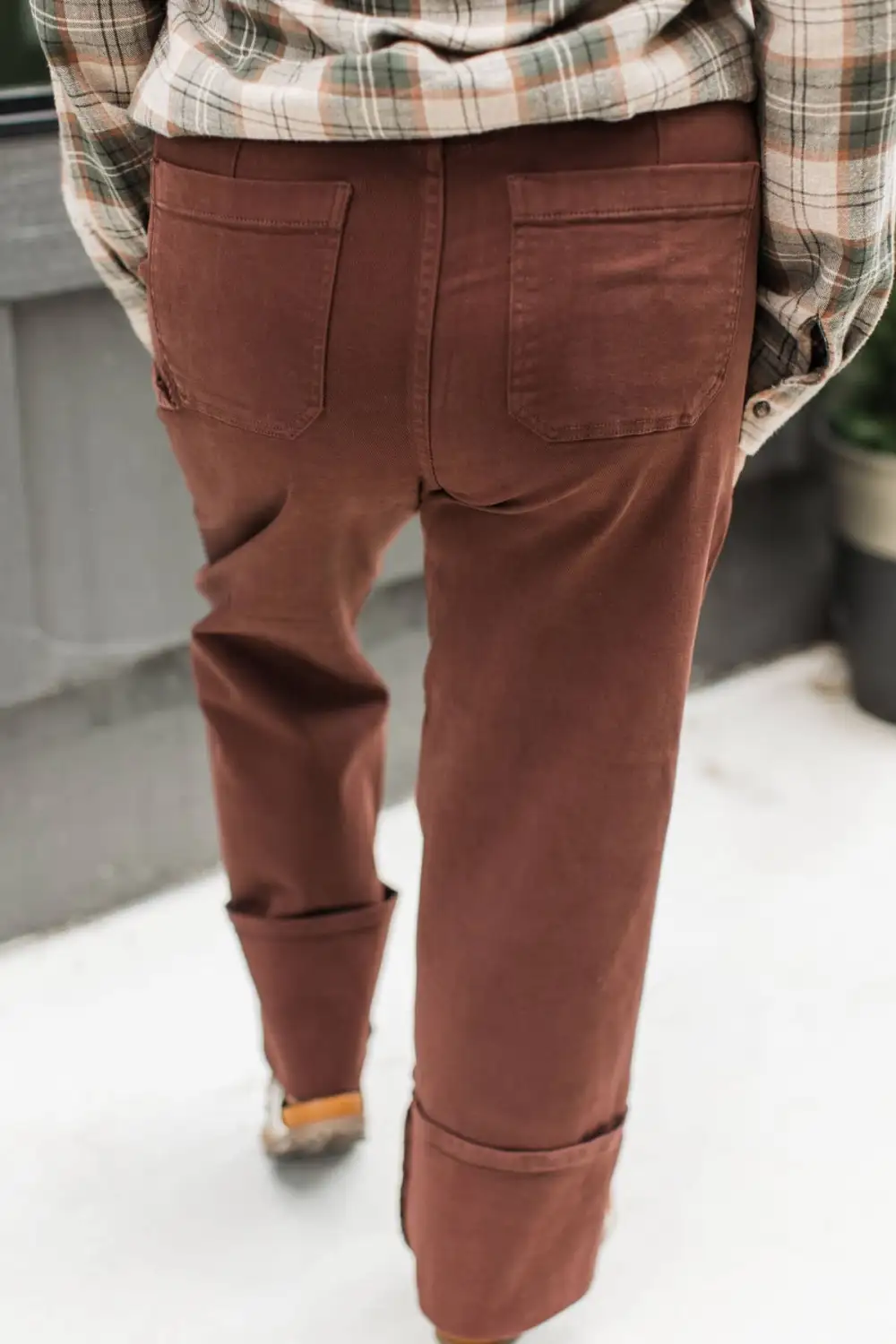 High-Rise Wide Straight Leg Clean Finish Jeans