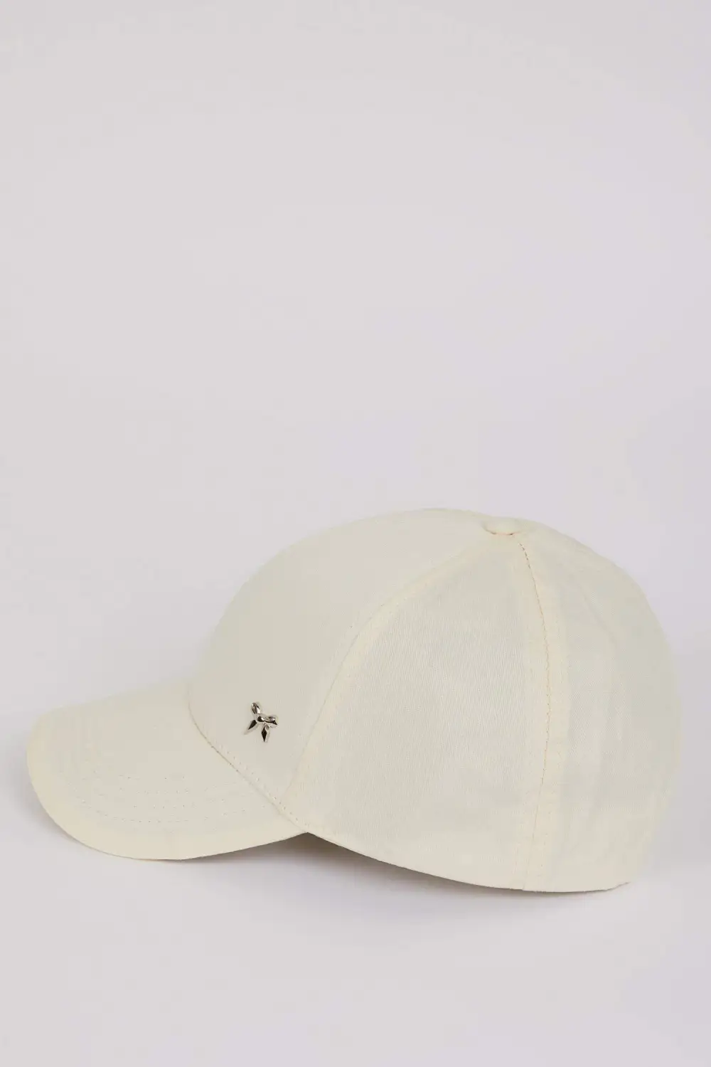 Daily Metallic Bow-Decorated Baseball Cap