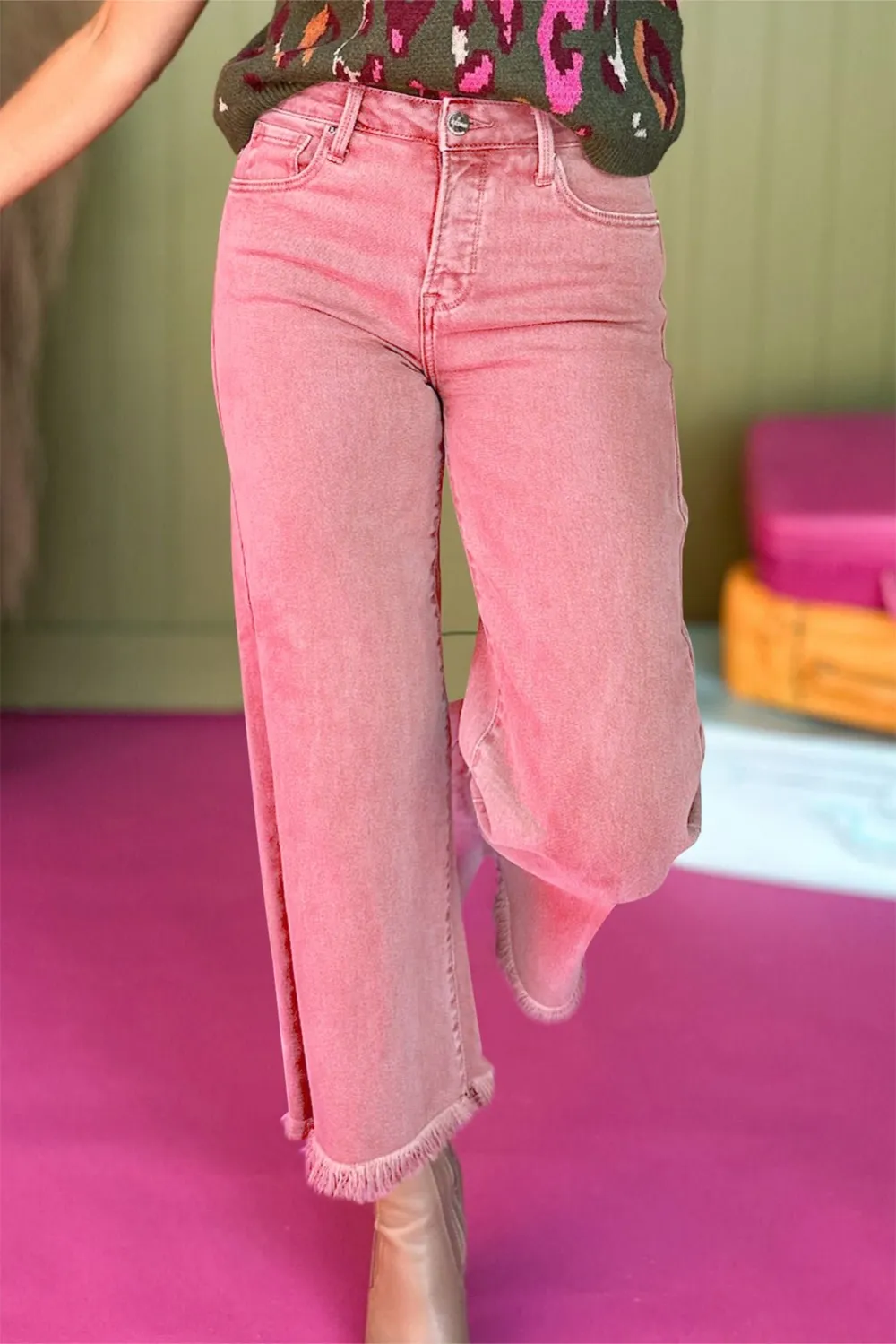 High Waist Cropped Frayed Hem Casual Jeans